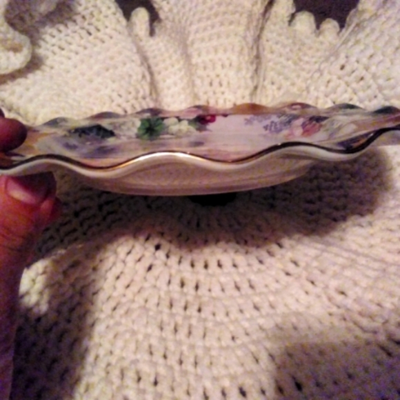 Lena Liu Collector Plate - Picture 5 of 6